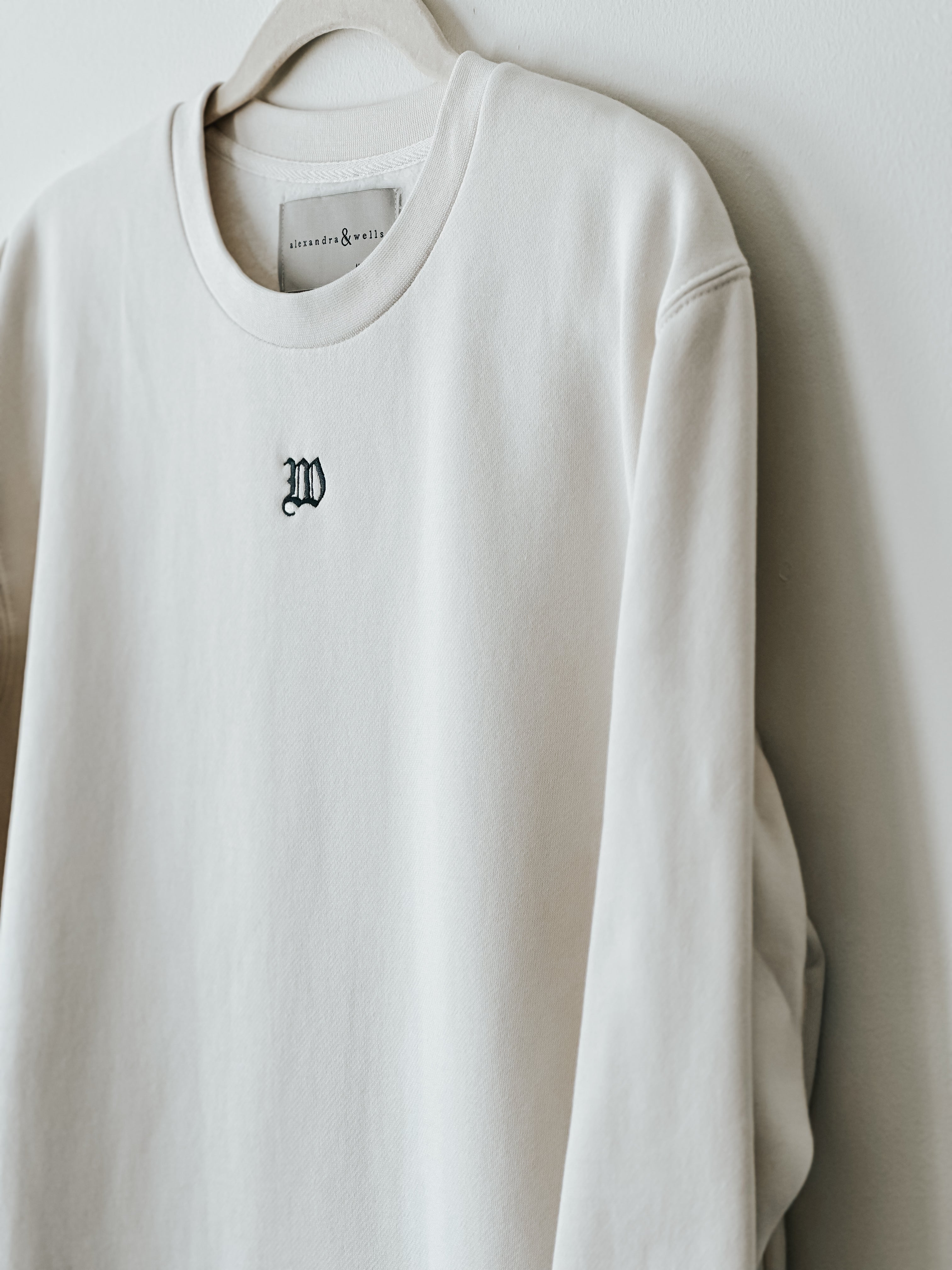 Signature Crewneck | Old English Letter