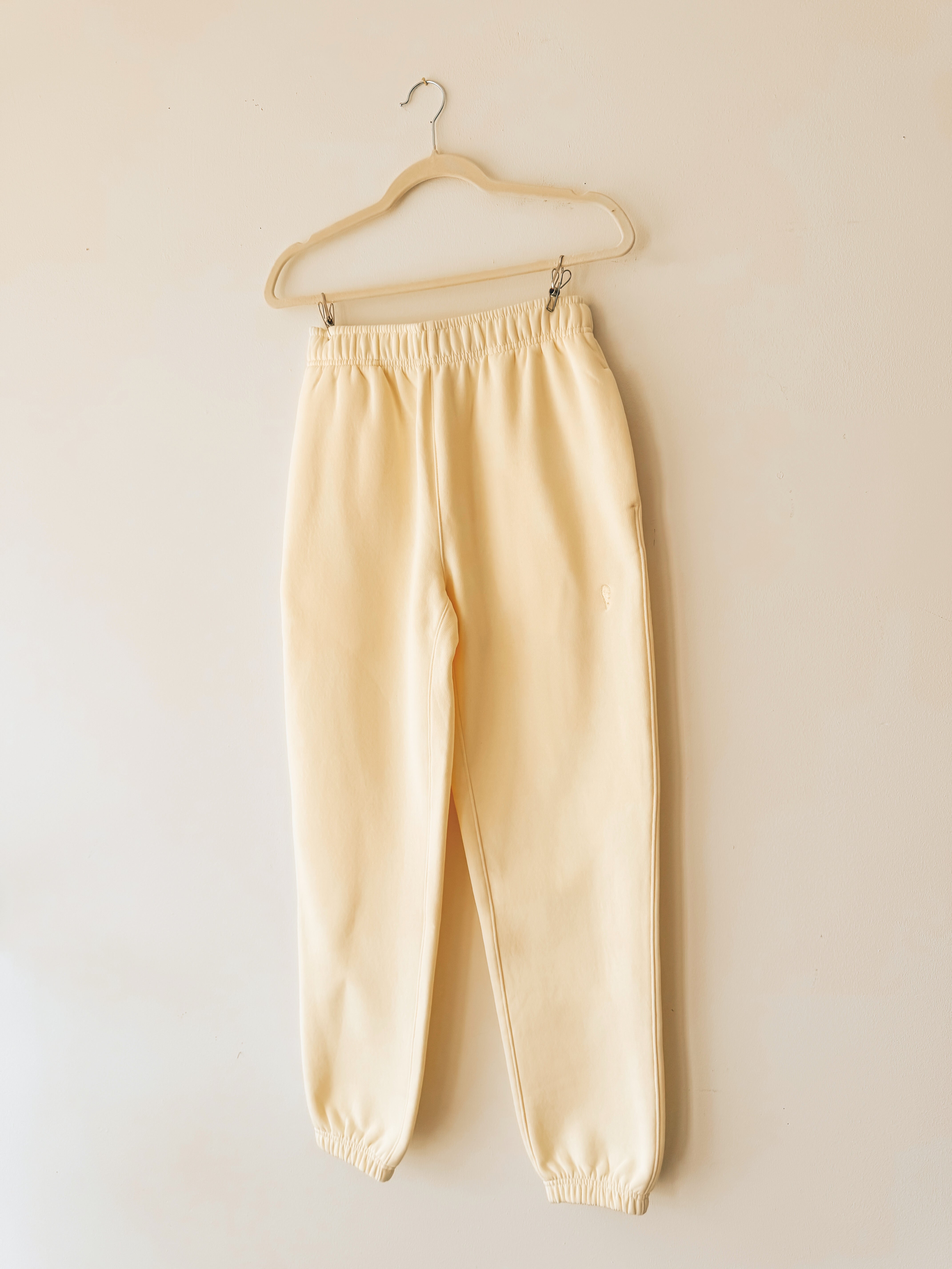 Relaxed Women’s Sweats | Butter