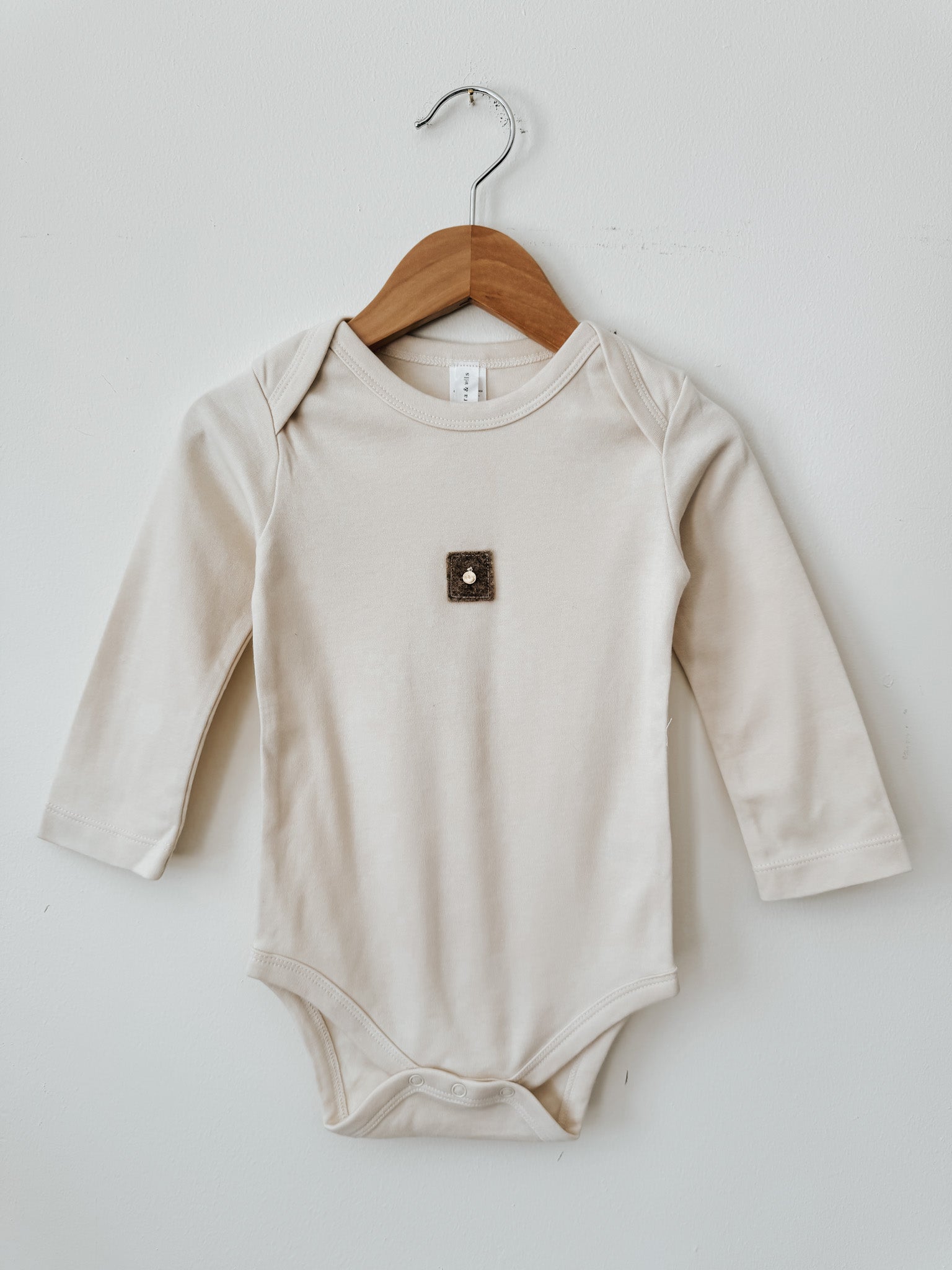 Classic Long Sleeve Bodysuit | Walnut Felt Wool Patch