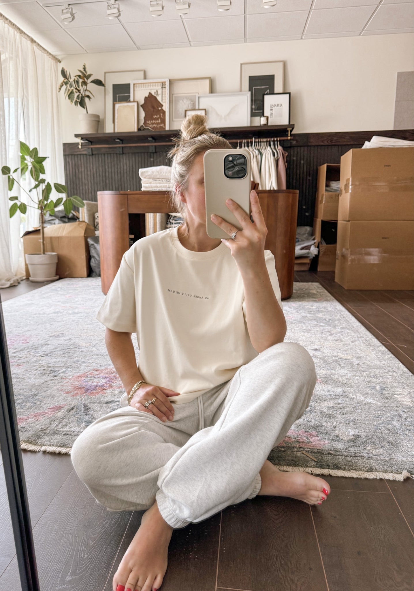 An Angel Calls Me Mom Comfort Tee in Créme
