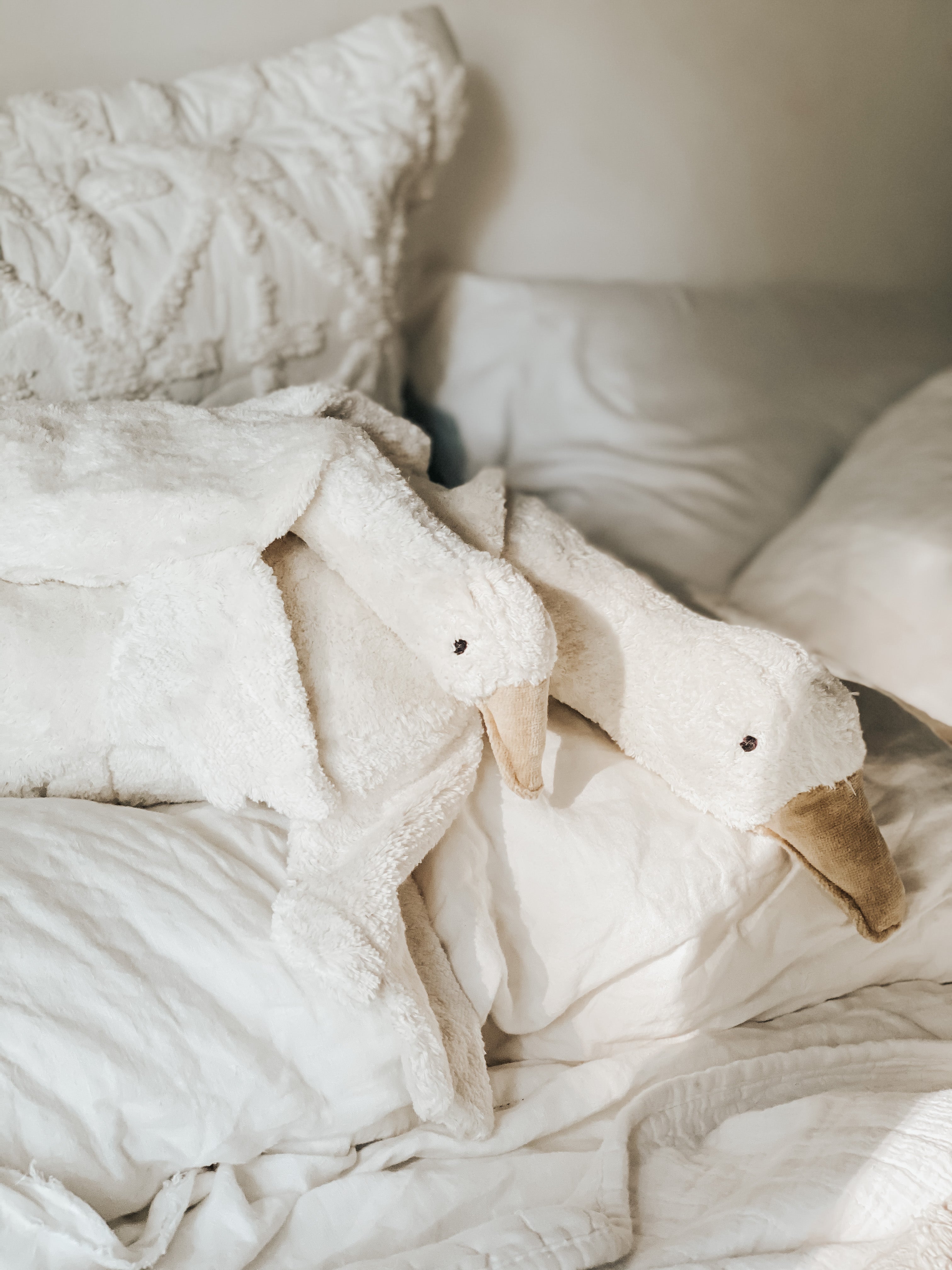 Large Goose | White