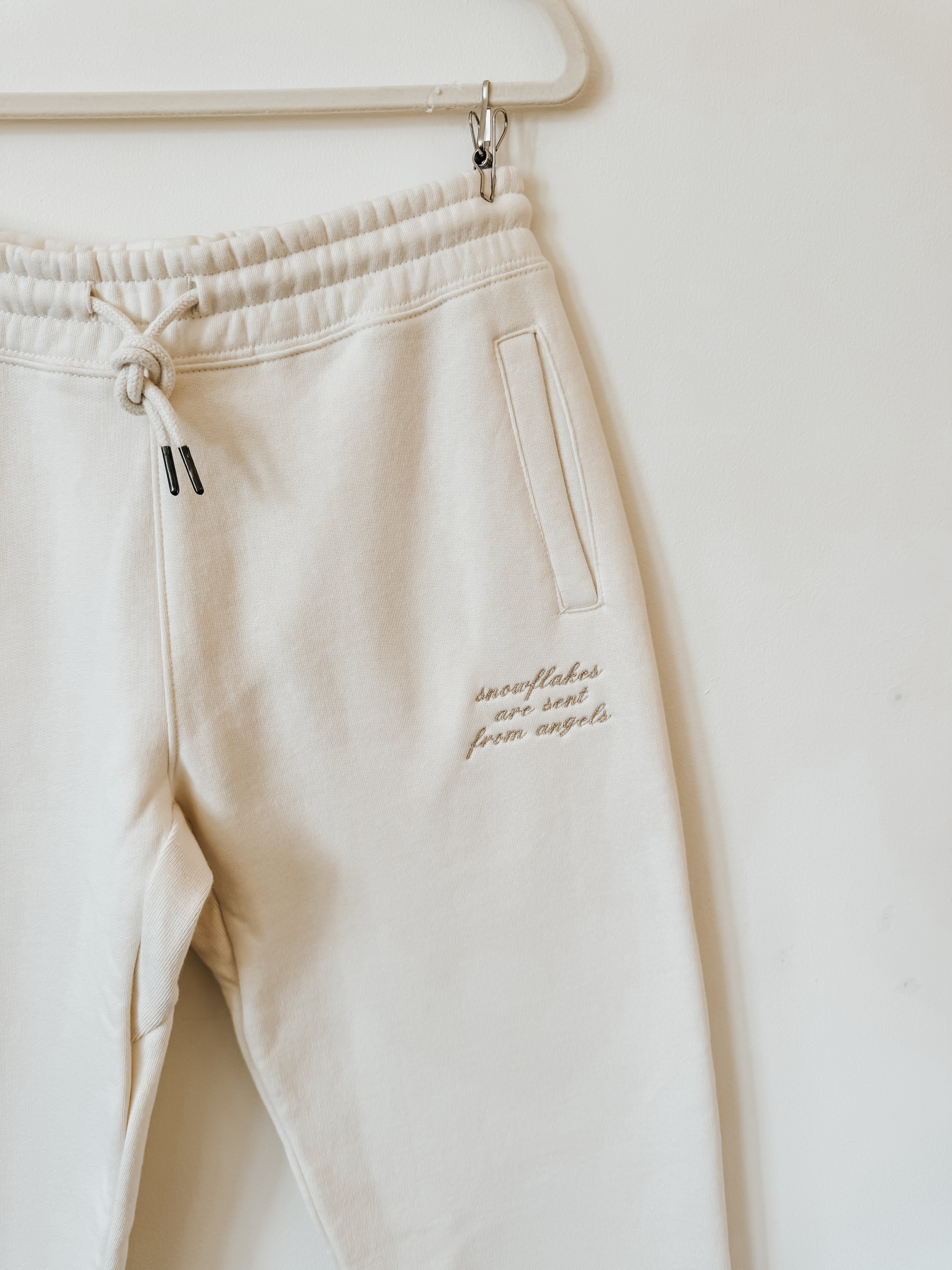 Signature Sweatpants | Snowflakes