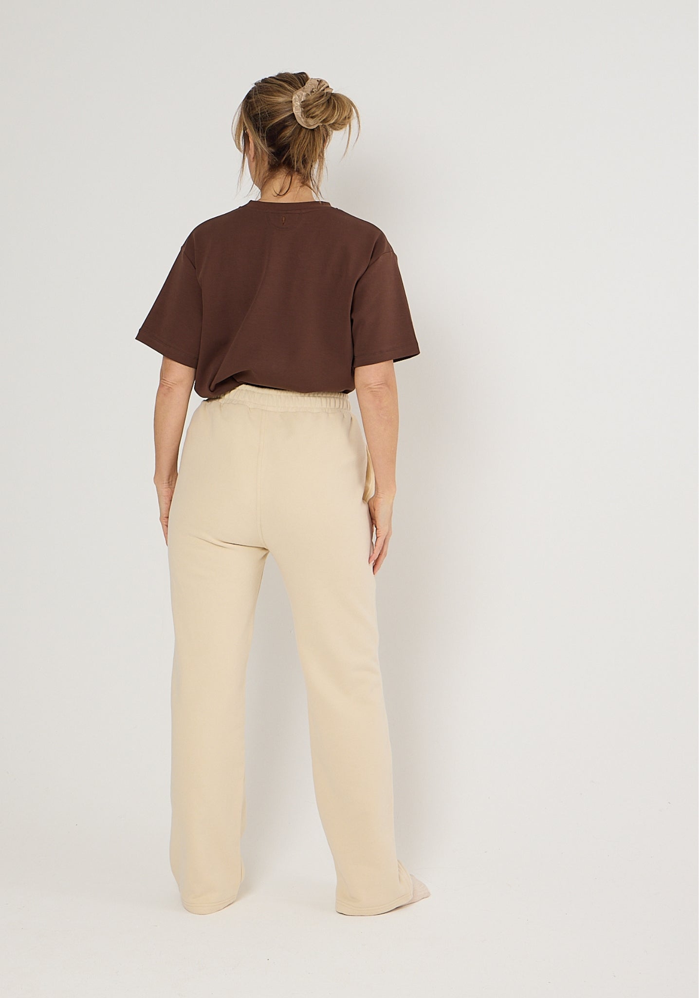 The Classic Straight Sweat