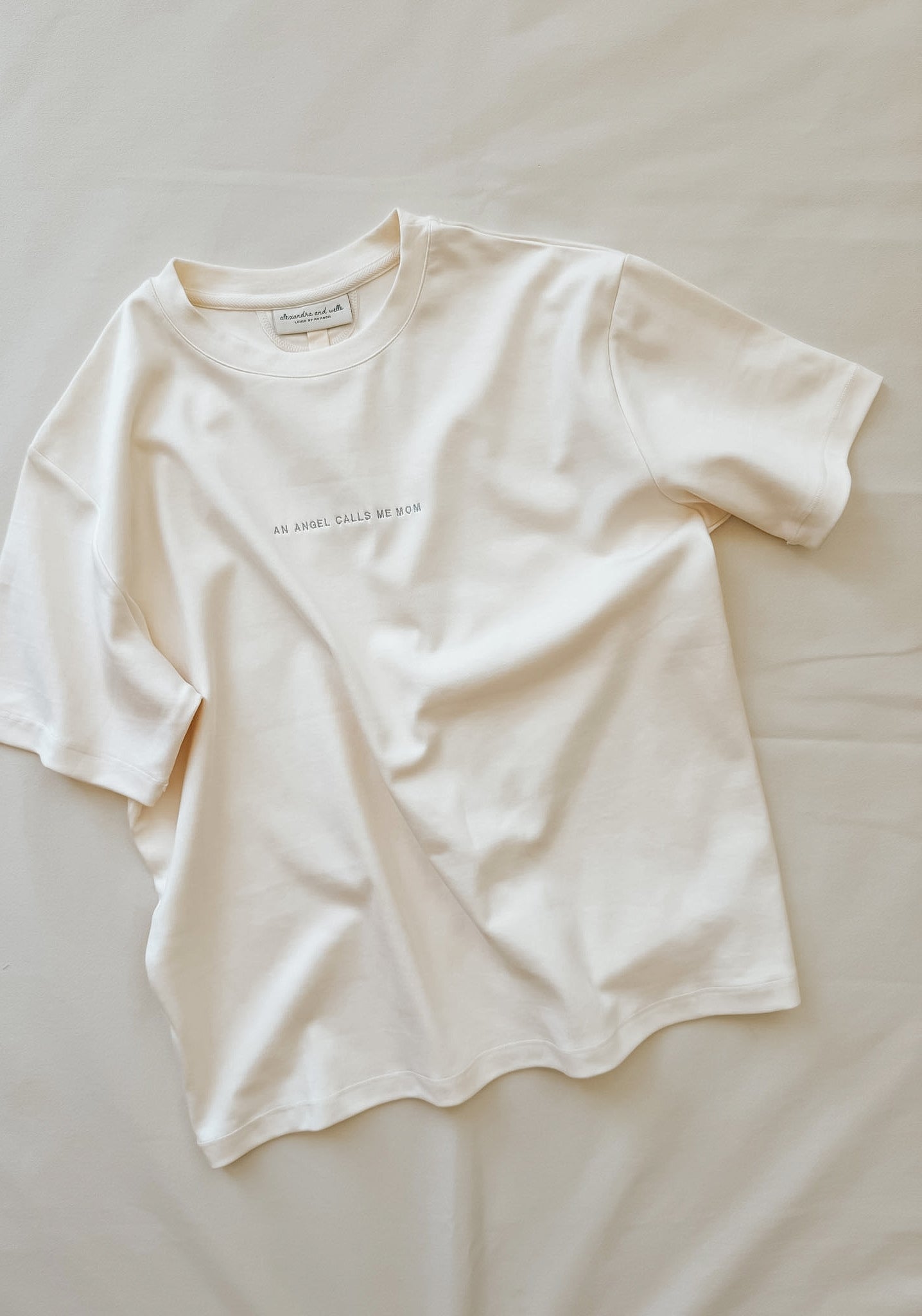 An Angel Calls Me Mom Comfort Tee in Créme