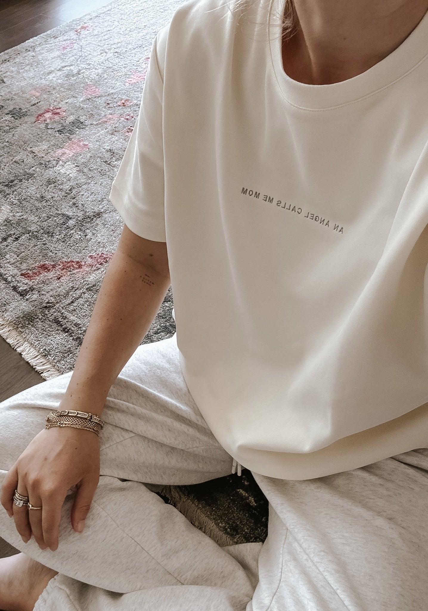 An Angel Calls Me Mom Comfort Tee in Créme